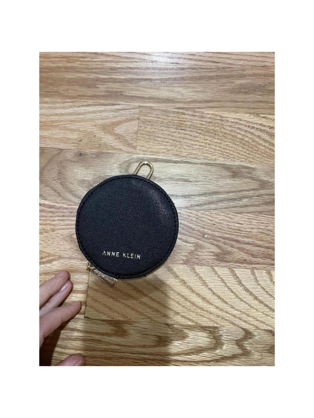 New Anne Klein Black Round  AirPods Protective Case With Gold Clip
